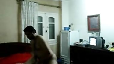 مقطع سكس مصري مسرب شاب وحبيبته في غرفة النوم
