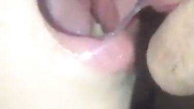 واد سالب خول يشرب اللبن بتاعي