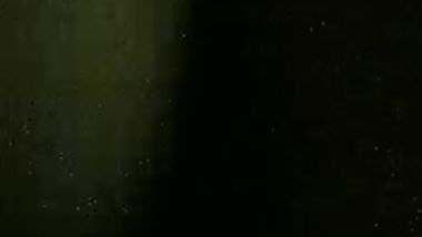 شرموطة تنتاك بعد سهرة المقصف