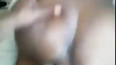 الفحل الزنجي ينيك امراة زنجية من الخلف في طيزها وكسها