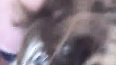 شرموطه لابسه قميص نوم فاجر وتدلع عشيقها تكيفه نيك ويصورها ونيك ممتع