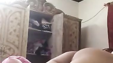 احلي عرض للمنقبه البيضه القشطه جسمها فاجر