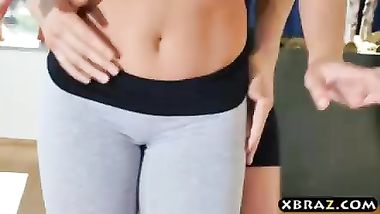 ممارسة تمارين الصباح مع المدرب افضل من ممارستها وحيدة