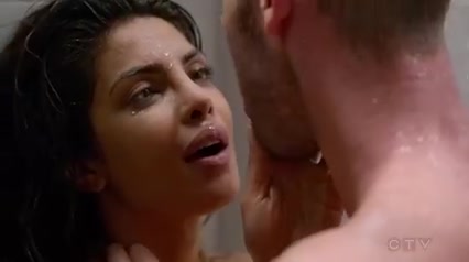 بوس مص لحس في الحمام من فيلم هندي