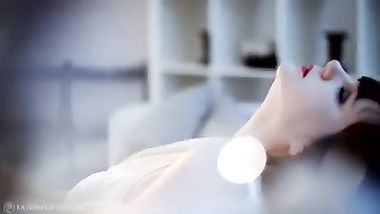 الفتاة الضخمة ذات البزاز الضخمة
