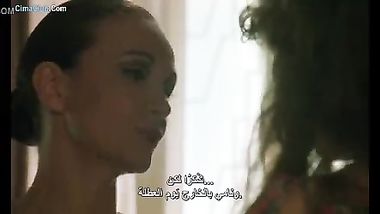 بتقول لصحبتها بشوف زبا طايرة ونا مغمضة سكس مترجم