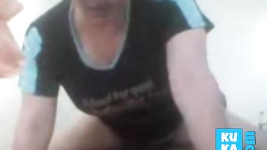 عراقيه خبره فى التعامل مع النيك تمام التمام