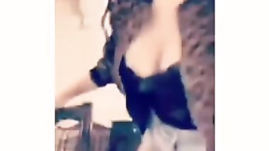 دلع لبناني علي أنغام مصريه الدلع اللي بجد