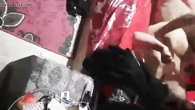 نيك للبوة بلدي كبيره علي السرير مش قادرة من كتر ما اتهرست