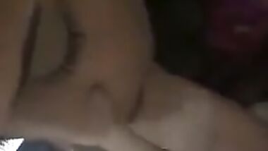 شرموطة خليجية تتناك من صاحبها و تمصله زبه