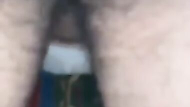 شرموطة لابسة طقم ابيض و ماسك تتناك باحترافية