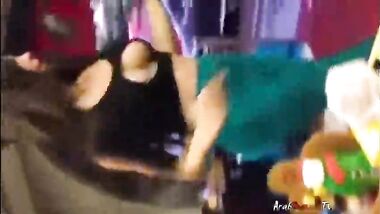 رقاصه شرموطه فى كباريه واحلى رقص شرقى