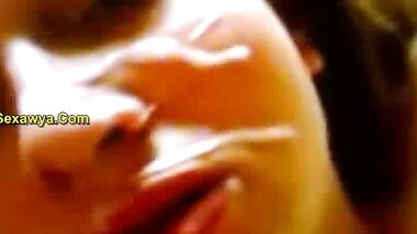 مزة فرسة ببزاز وجسم فاجر بعد ما اتناكت بتمص الزبر بمحن لحد ما جاب لبنه